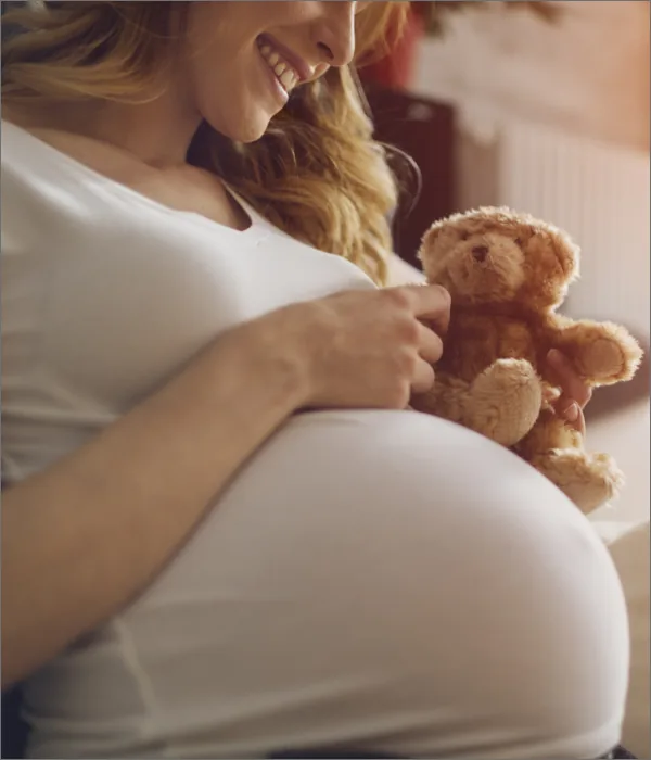 Gestante em consulta de pré-natal coberta por plano de saúde